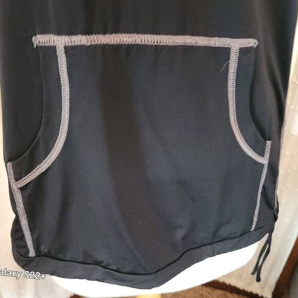 A11  Columbia athletic t-shirt - Picture 4 of 10